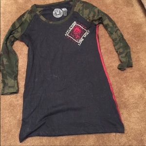 ISO THIS SHIRT AFFLICTION SIZE SMALL OR MEDIUM